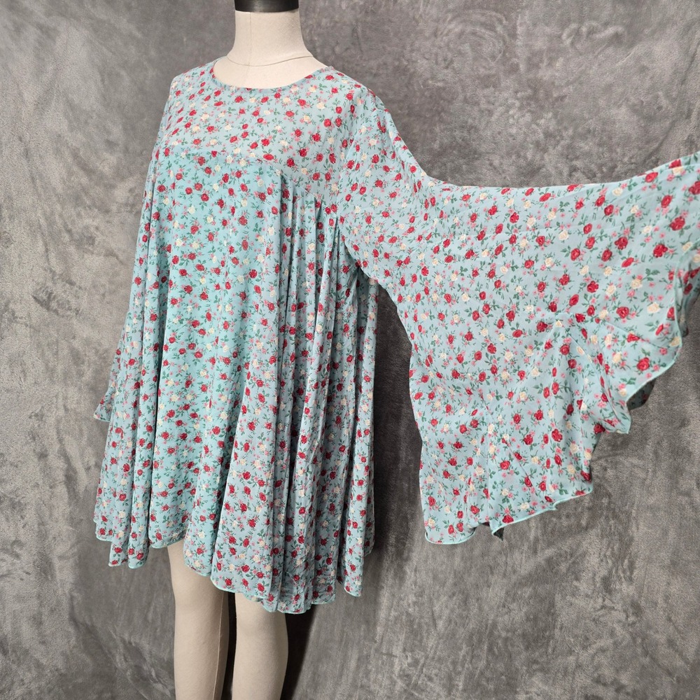 Boohoo Womens Blue Floral Pleated Smock Dress Bell‎ Sleeve NWT Sz 14 Cottagecore - Picture 2 of 14